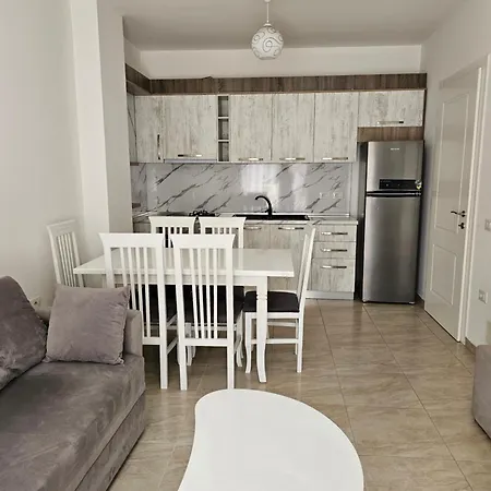 Apartament,levis
